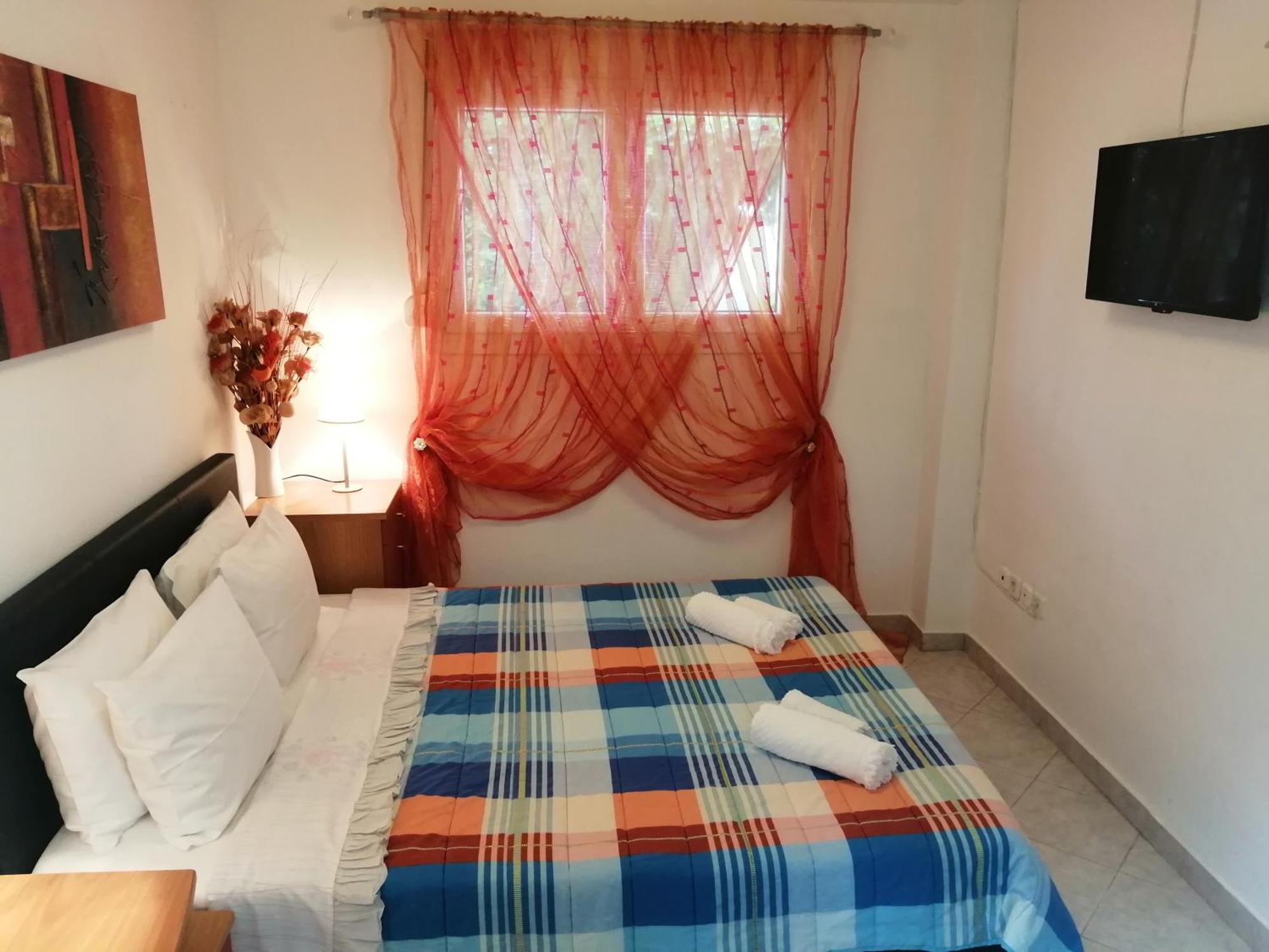 Prime Luxury Villa Beach Front Vrasná Екстериор снимка