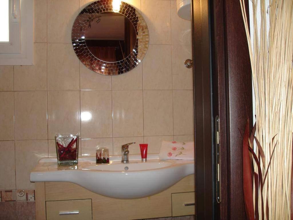 Prime Luxury Villa Beach Front Vrasná Екстериор снимка
