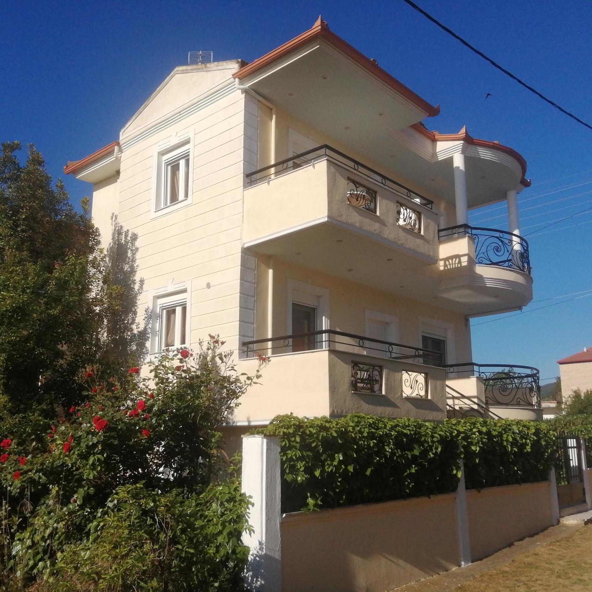 Prime Luxury Villa Beach Front Vrasná Екстериор снимка